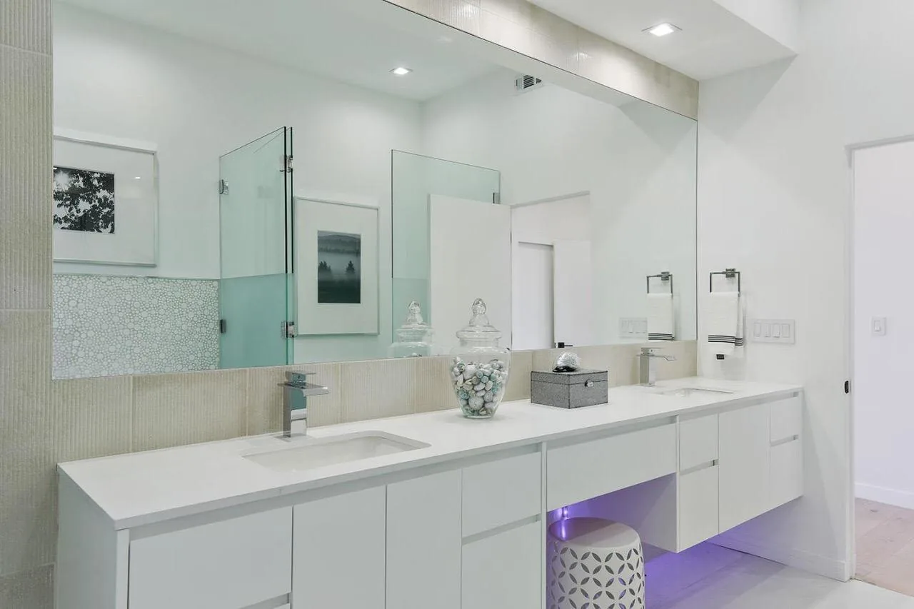 Modern bathroom double vanity